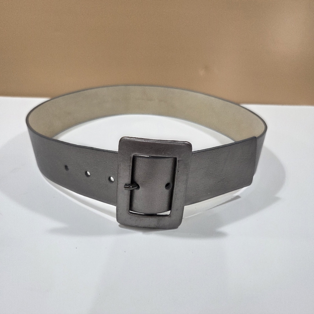 Calvin Klein Platinum Color Wide Leather Belt - Picture 2 of 7